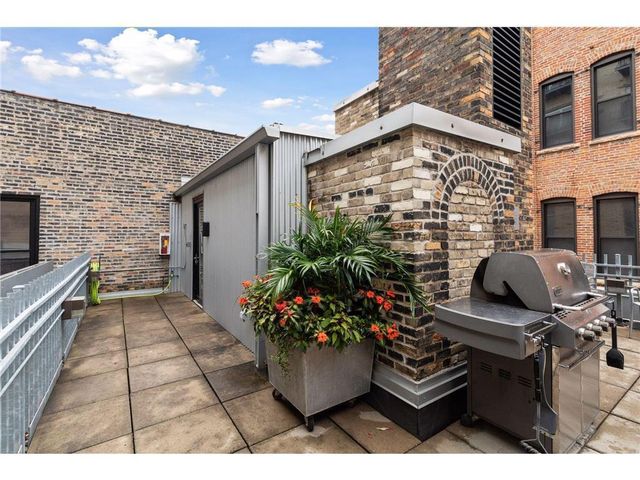 406 Wacouta Street 505, Saint Paul, MN 55101