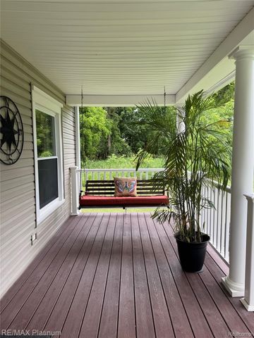 10989 N Latson Road, Deerfield Township, MI 48855