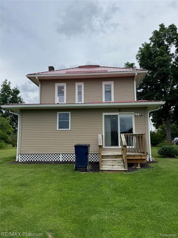 10989 N Latson Road, Deerfield Township, MI 48855