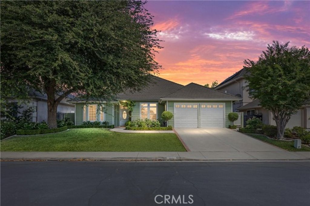 1904 Wedgemont Place, Bakersfield, CA 93311