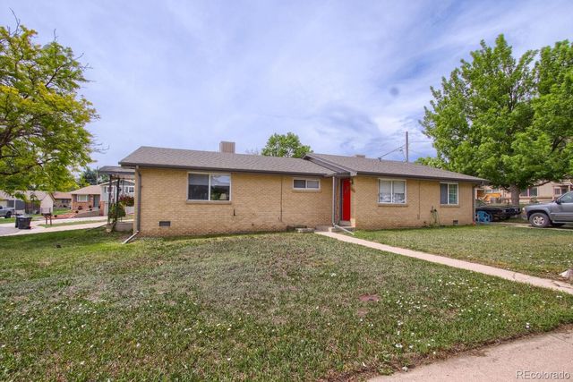 6363 Moore Circle, Arvada, CO 80004