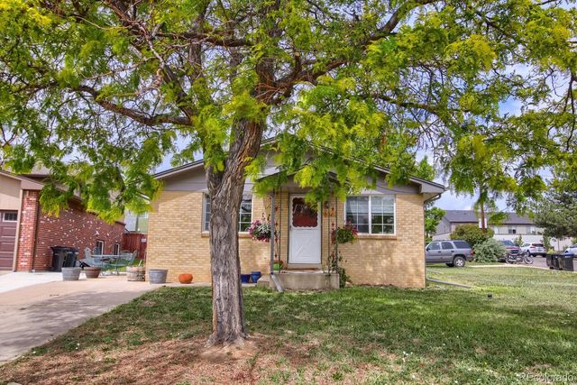 6363 Moore Circle, Arvada, CO 80004