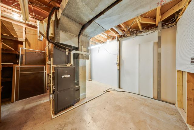 7509 E Chandler Avenue, Evansville, IN 47715