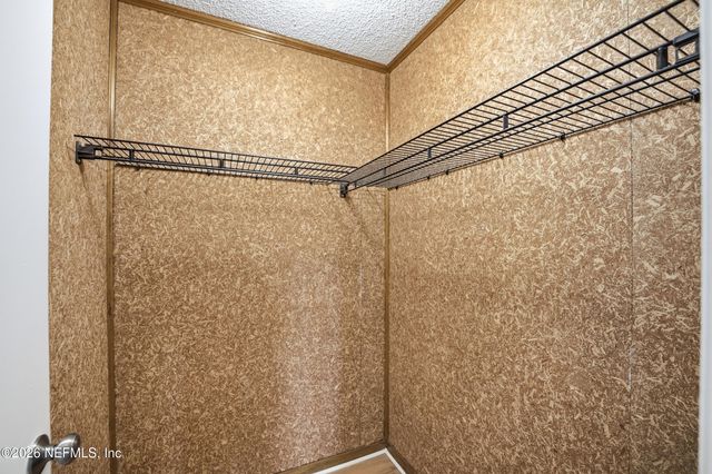 5542 GALEWIND Lane, Jacksonville, FL 32211