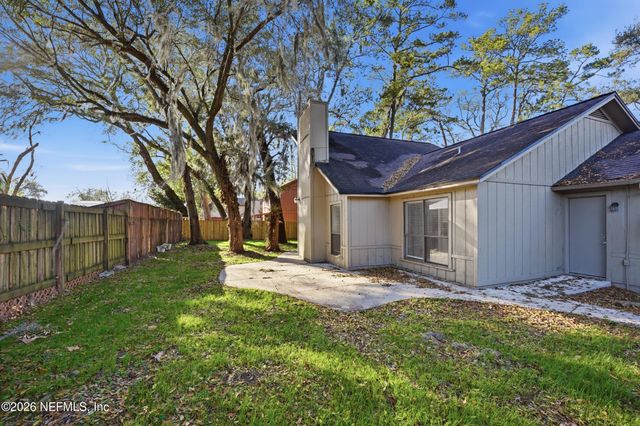 5542 GALEWIND Lane, Jacksonville, FL 32211