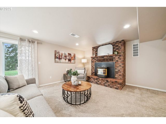 30811 S OSWALT Rd, Colton, OR 97017