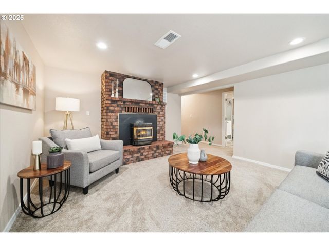 30811 S OSWALT Rd, Colton, OR 97017