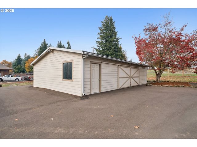 30811 S OSWALT Rd, Colton, OR 97017