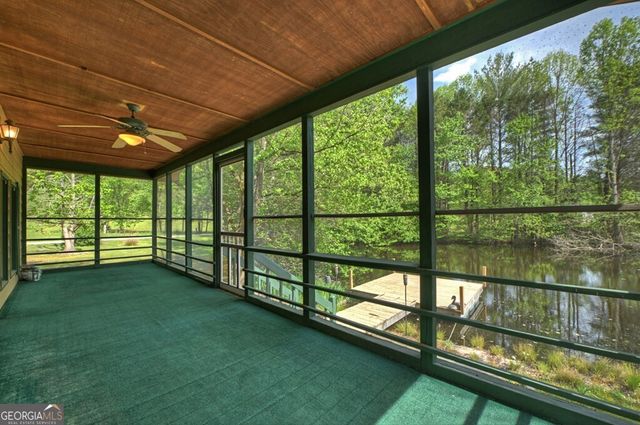 111 Candlewood Lane, Blue Ridge, GA 30513
