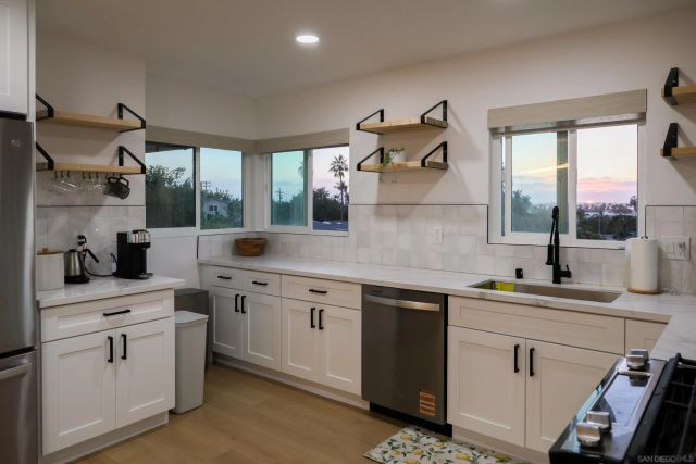 4542 Milton Street, San Diego, CA 92110