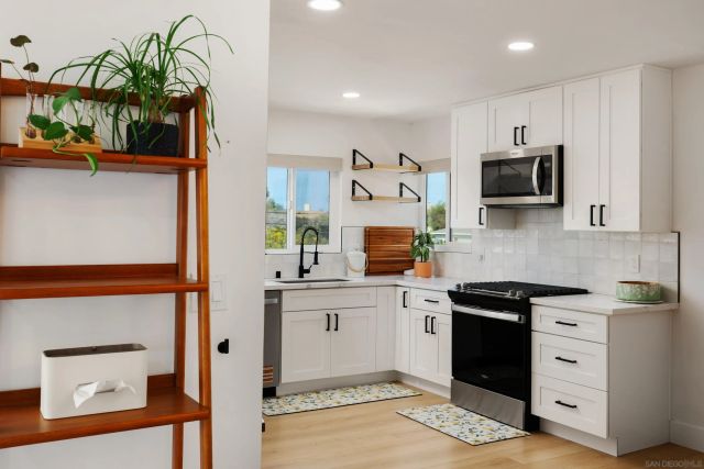 4542 Milton Street, San Diego, CA 92110