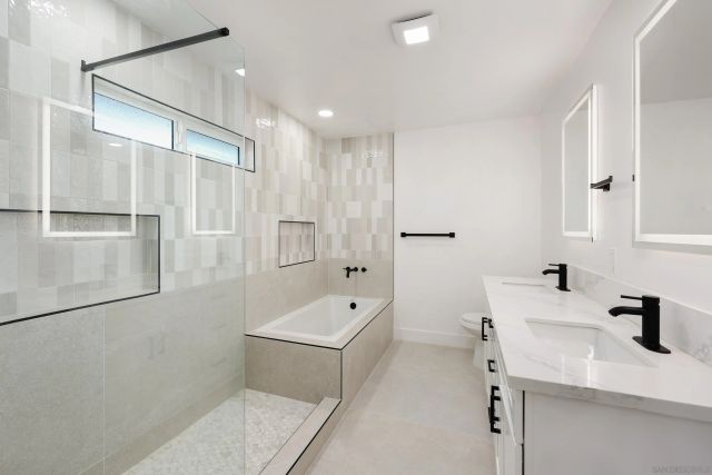 4542 Milton Street, San Diego, CA 92110