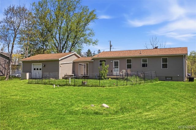 2052 Crittenden Road, Alden, NY 14004