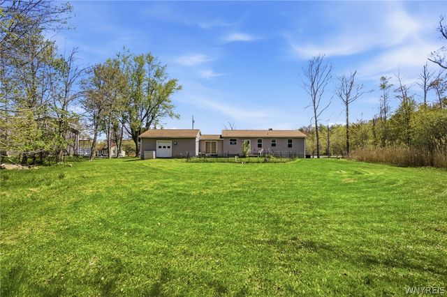 2052 Crittenden Road, Alden, NY 14004