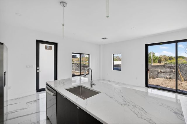 1531-1537 N Dixie Highway 1531, Pompano Beach, FL 33060