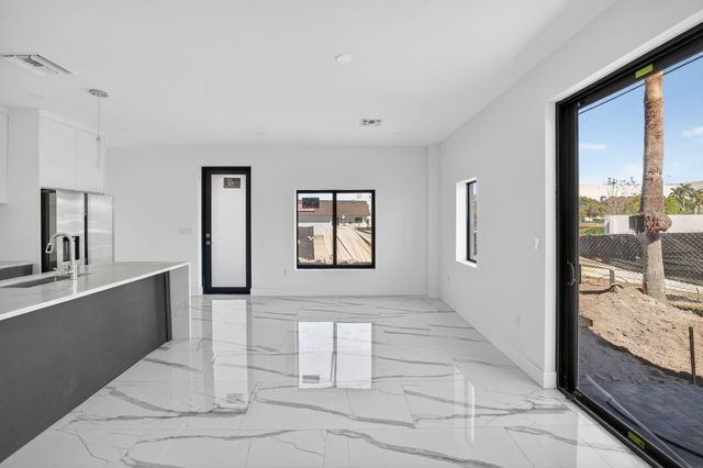 1531-1537 N Dixie Highway 1531, Pompano Beach, FL 33060