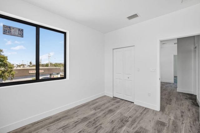 1531-1537 N Dixie Highway 1531, Pompano Beach, FL 33060