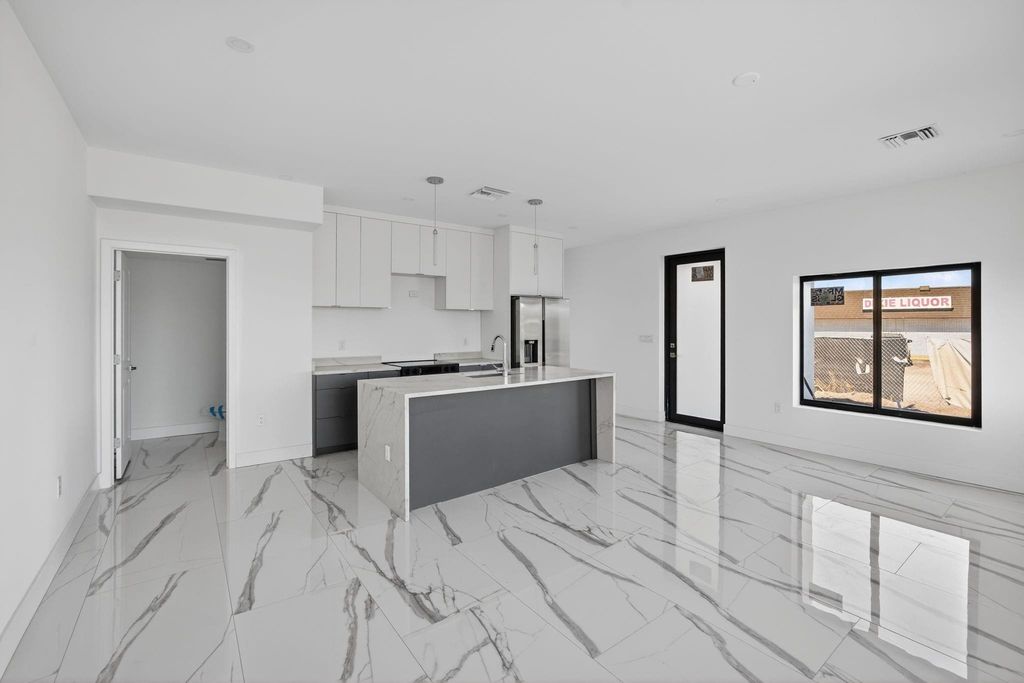 1531-1537 N Dixie Highway 1531, Pompano Beach, FL 33060