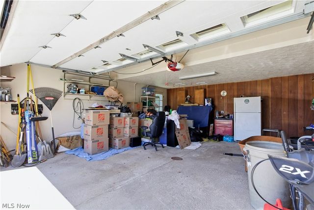 5827 Ashcroft Drive, Mayfield Heights, OH 44124