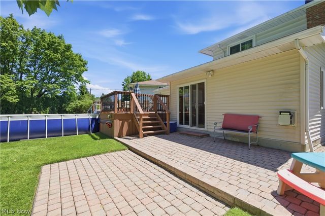 5827 Ashcroft Drive, Mayfield Heights, OH 44124