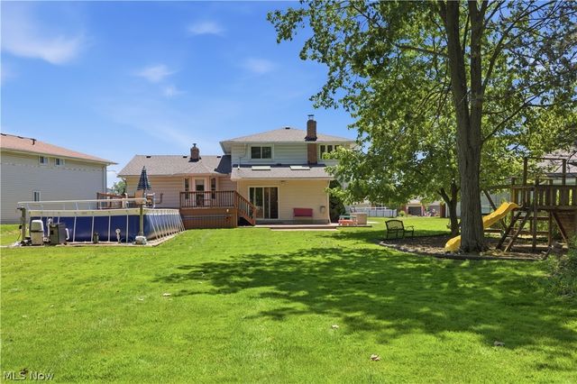 5827 Ashcroft Drive, Mayfield Heights, OH 44124