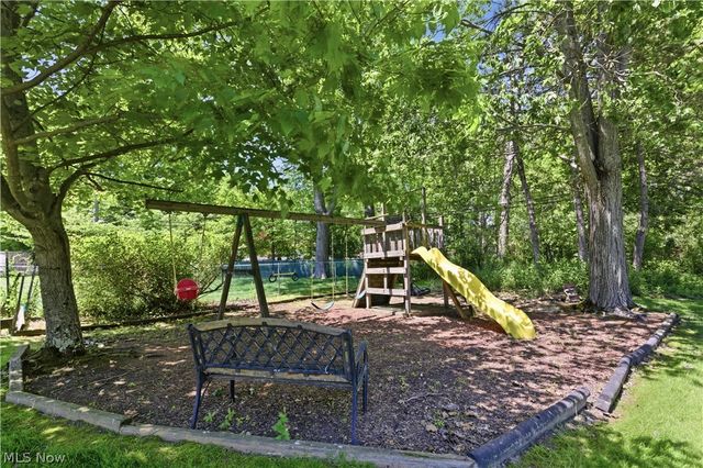 5827 Ashcroft Drive, Mayfield Heights, OH 44124
