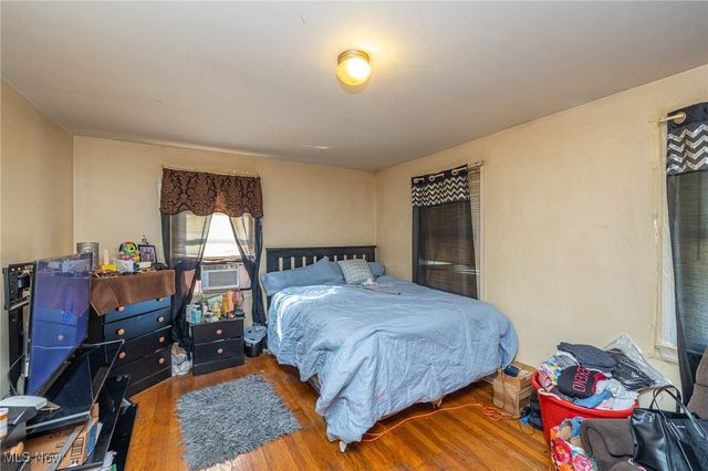 253 E 250th Street, Euclid, OH 44132