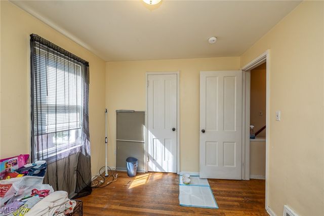 253 E 250th Street, Euclid, OH 44132