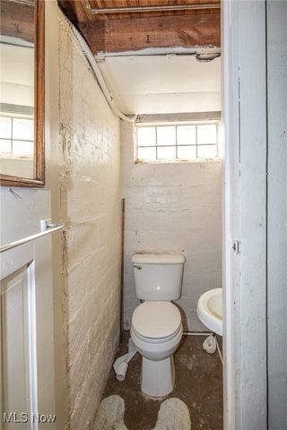 253 E 250th Street, Euclid, OH 44132