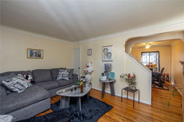 253 E 250th Street, Euclid, OH 44132