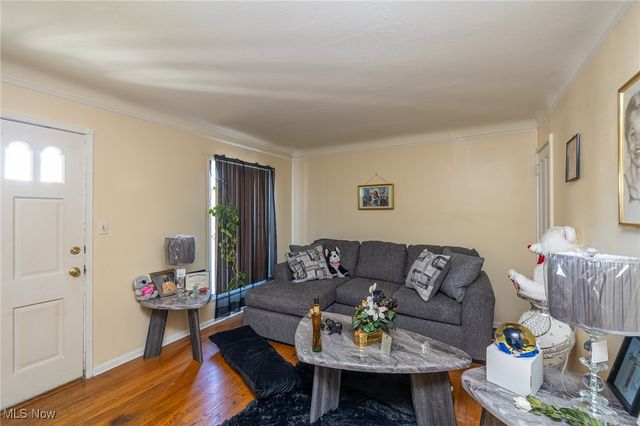 253 E 250th Street, Euclid, OH 44132