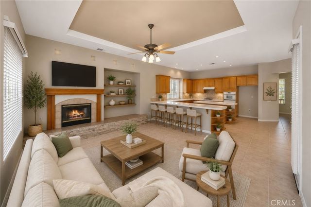 42248 Chisolm Trail, Murrieta, CA 92562