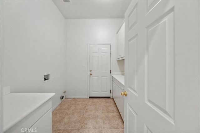 42248 Chisolm Trail, Murrieta, CA 92562