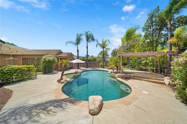42248 Chisolm Trail, Murrieta, CA 92562