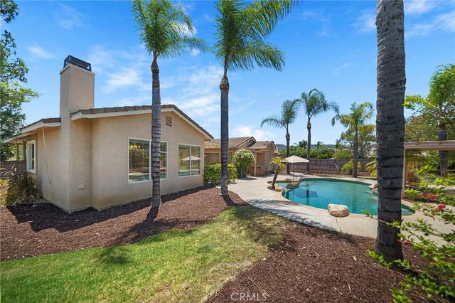 42248 Chisolm Trail, Murrieta, CA 92562