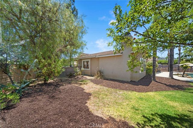42248 Chisolm Trail, Murrieta, CA 92562