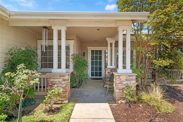 42248 Chisolm Trail, Murrieta, CA 92562