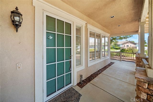 42248 Chisolm Trail, Murrieta, CA 92562