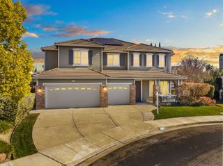 4717 Chestnut Ct, Dublin, CA 94568