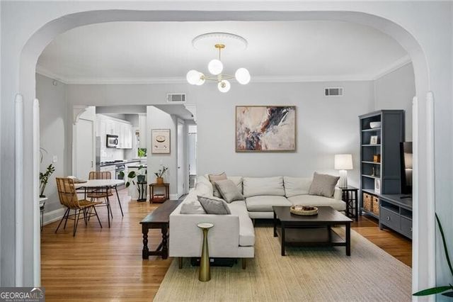 22 Collier Road NW 7, Atlanta, GA 30309