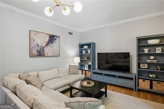 22 Collier Road NW 7, Atlanta, GA 30309
