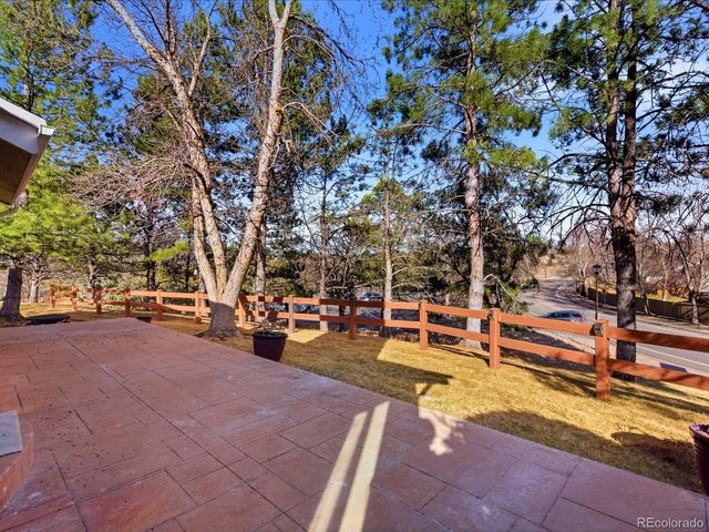 12 Stonehaven Court, Highlands Ranch, CO 80130