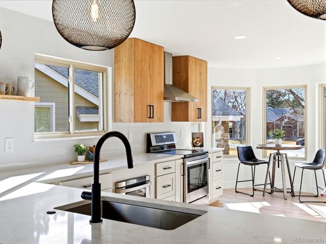 12 Stonehaven Court, Highlands Ranch, CO 80130