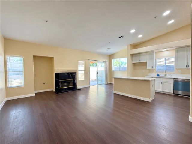 17210 Volante Court, Fontana, CA 92337