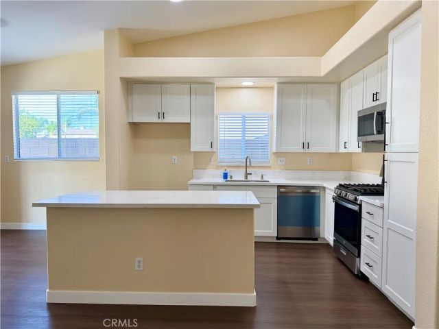 17210 Volante Court, Fontana, CA 92337