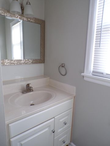 133 Maplelawn AVE, Roanoke, VA 24012