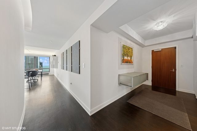 130 N Garland Court 4101, Chicago, IL 60602