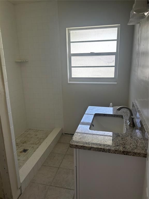 Image 13 of property listing at 11 SE KINGS BAY DRIVE, Crystal River, FL 34429
