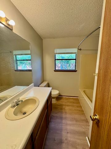 2417 W Mary Drive, Fayetteville, AR 72704