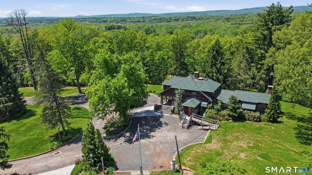 2 Quarry Road, Simsbury, CT 06070